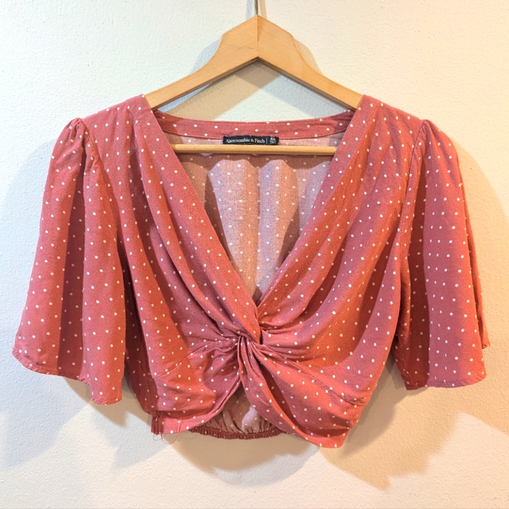 Abercrombie & Fitch Salmon Crop Top